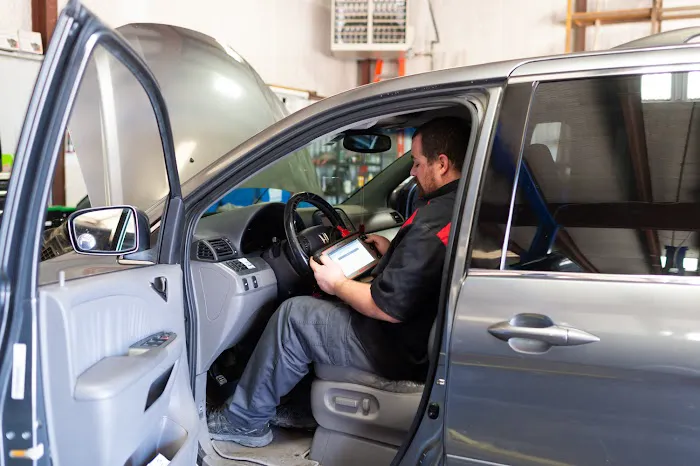 Falls Town Auto Picture 2