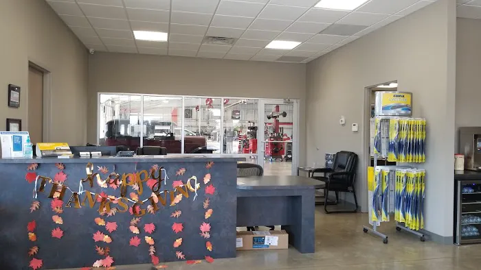 Mr. Mac's Tire Pros Picture 5