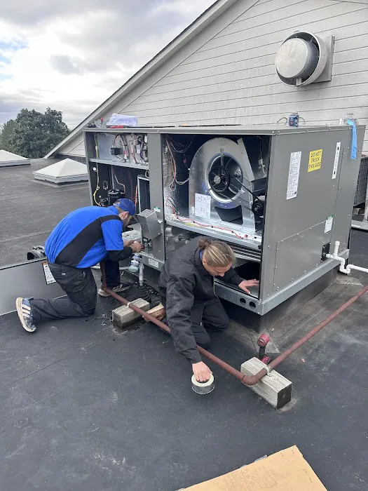 490 Air Services Picture 7