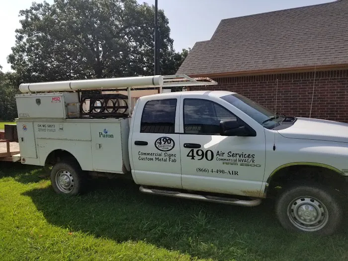 490 Air Services Picture 9