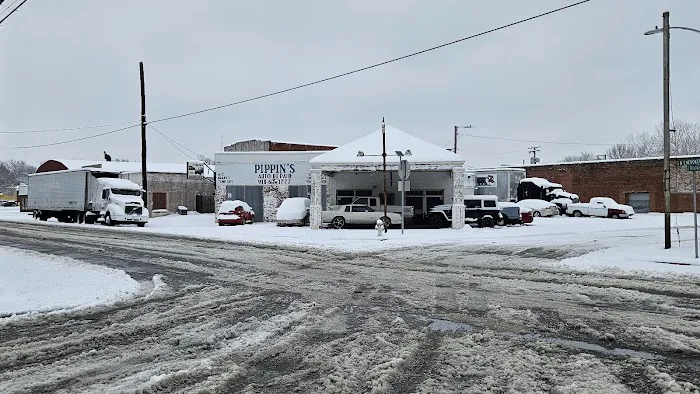 Pippins Auto Repair Picture 10