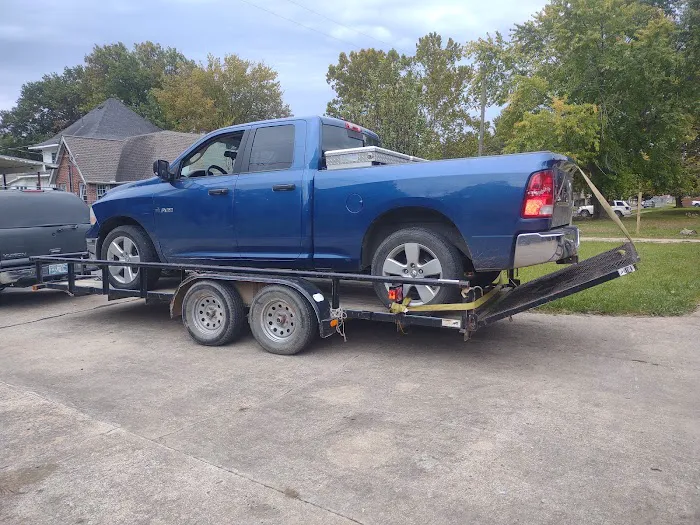 Pippins Auto Repair Picture 1