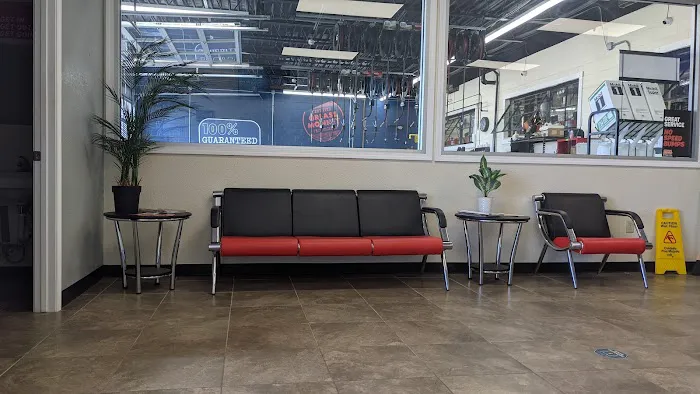 Grease Monkey Picture 1