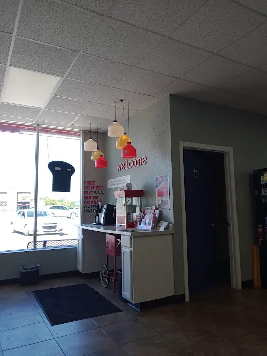 Grease Monkey Picture 5