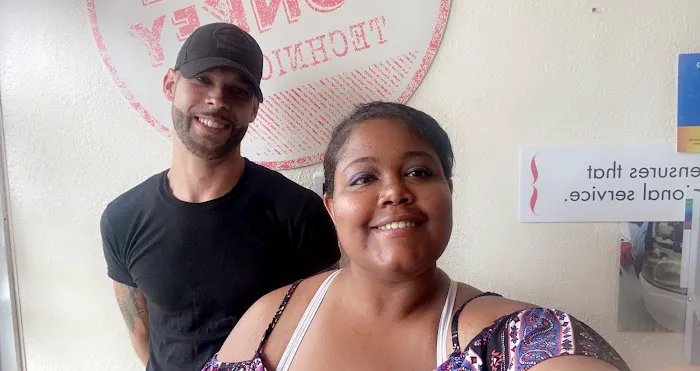 Grease Monkey Picture 7