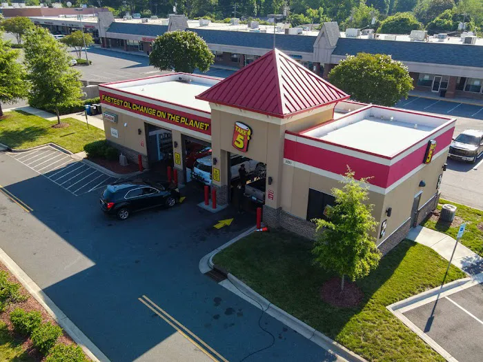 Take 5 Oil Change Picture 2