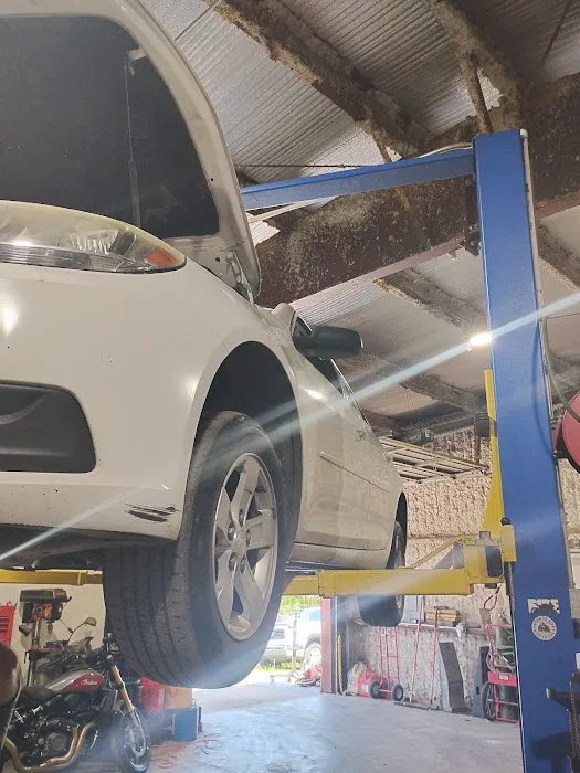 DBGarage LLC Picture 6