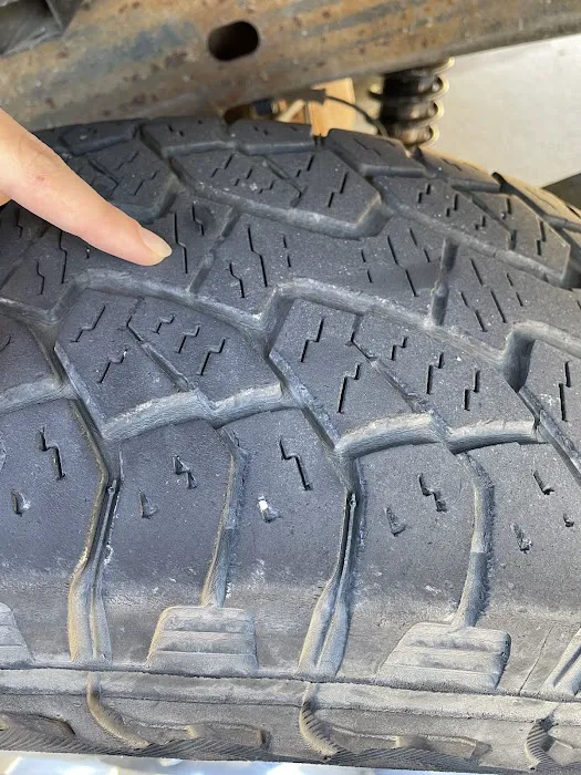 Discount Tires - East Picture 2