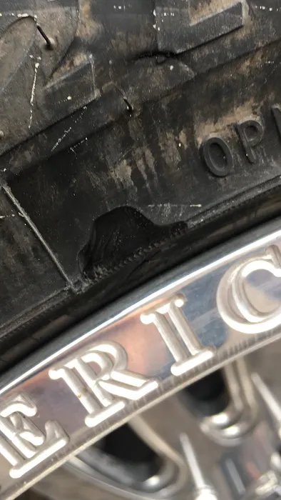 Discount Tires - East Picture 9