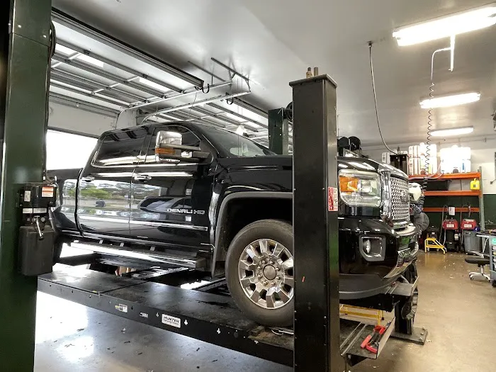 Christian Brothers Automotive Fayetteville Picture 7