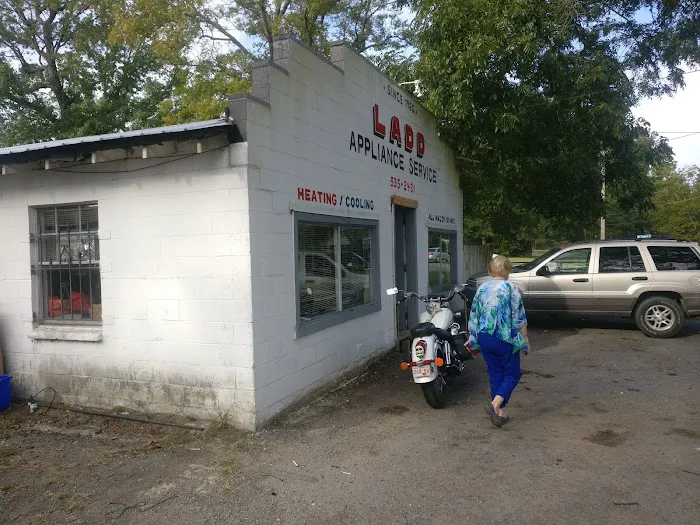 Ladd's Appliance Services Picture 1
