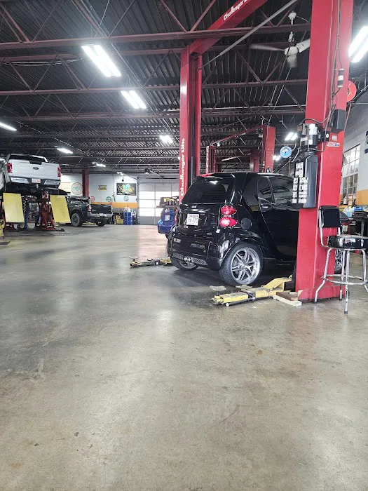 Posey's Service Picture 8