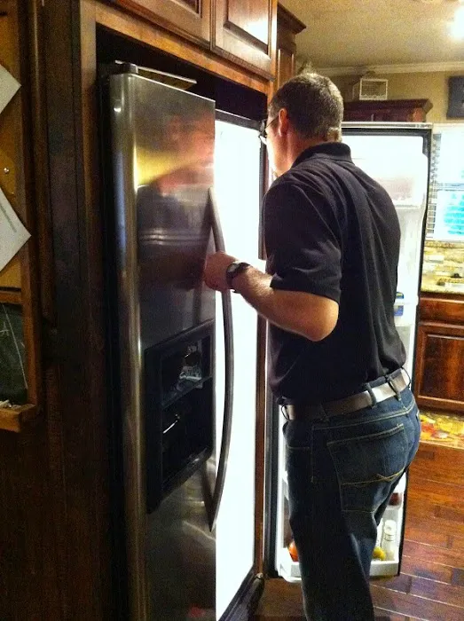 Schubert's Appliance Repair Picture 1