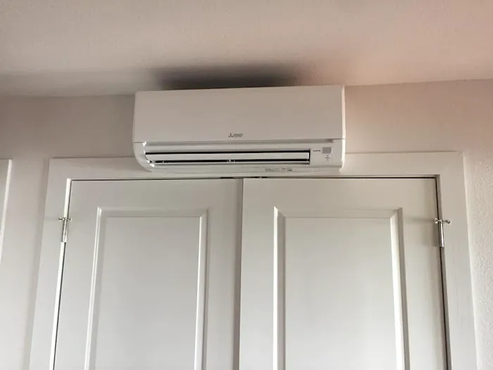 Robison Air Picture 6