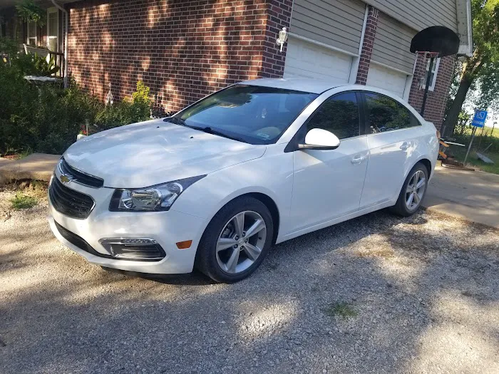 Franks Service Center Picture 2