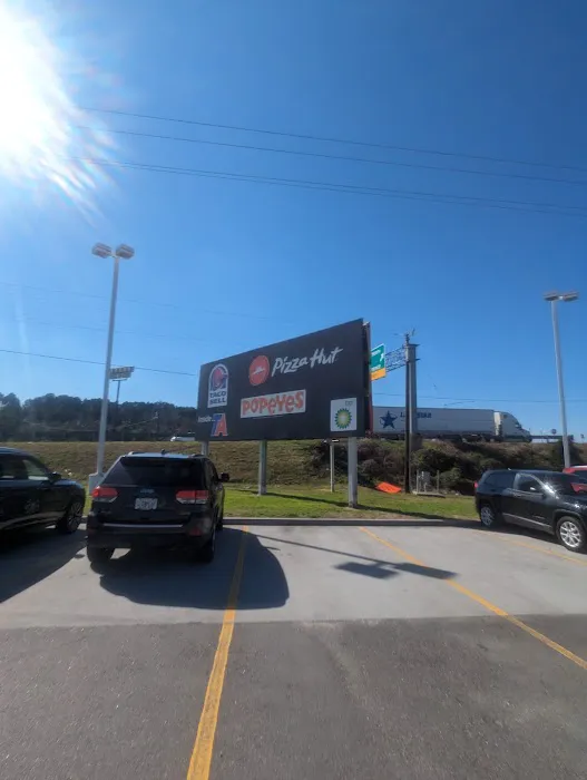 TA Truck Service Picture 10