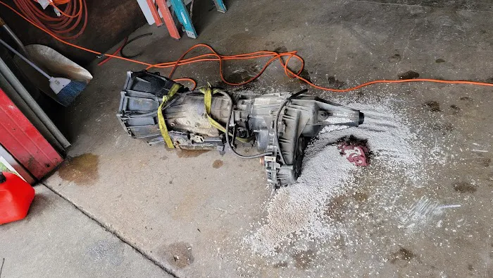 Guignard Auto Service Picture 5