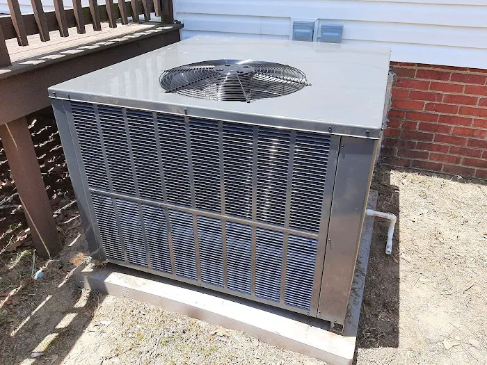 Smith and Sons Heating & Air LLC Picture 2