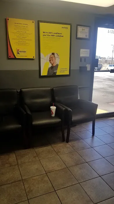 Meineke Car Care Center Picture 4