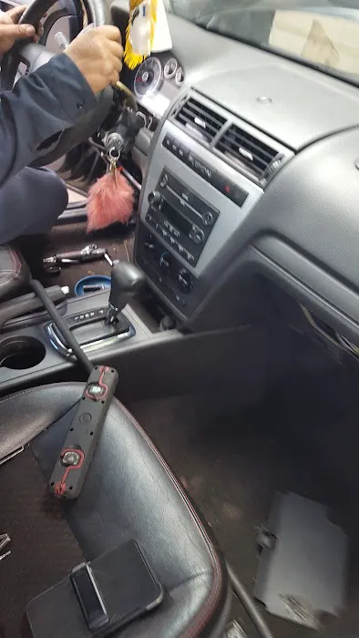 Payless Automotive Picture 10