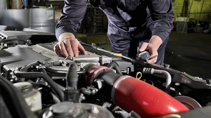 Fadalla's Auto Air Picture 10