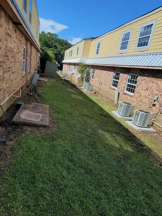 Zippers HVAC, LLC Picture 8