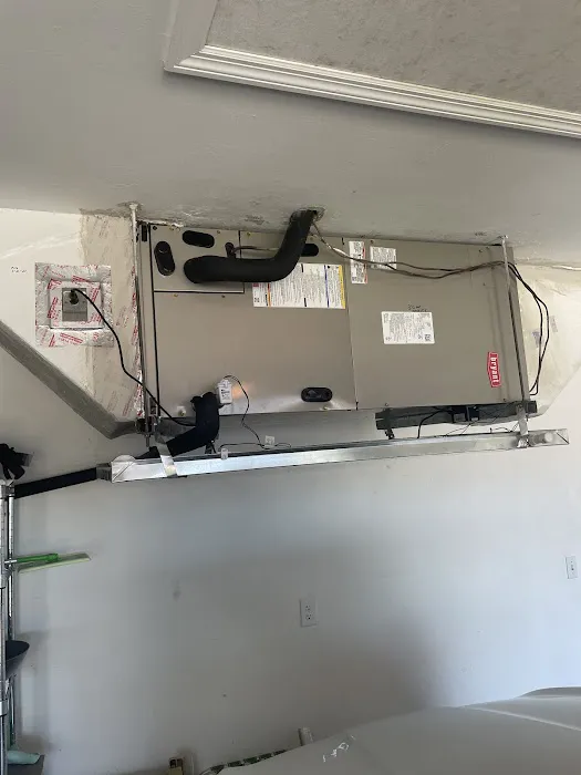 Custom Cooling & Heating Inc Picture 3