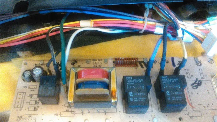 Planet Connections and Electrical, LLC. Picture 8