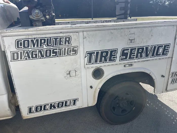 Franklin Fleet and Auto Repair LLC Picture 10