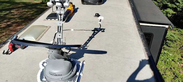 Bella RV mobile tech Picture 2