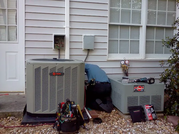 Southern Seasons Heating & Air Picture 2