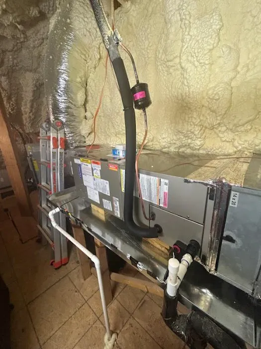 Head's Heating and Air Conditioning Picture 2