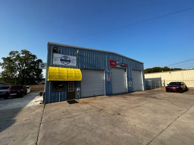 Ohana Auto Repair Picture 2