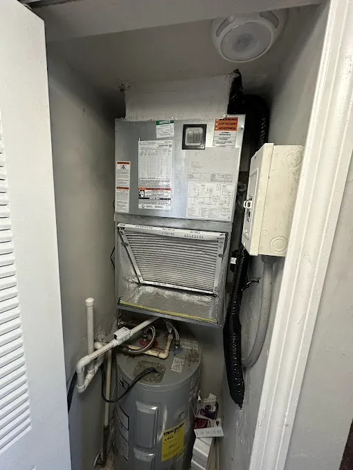 YOUNG'S AIR CONDITIONING, LLC. Picture 2