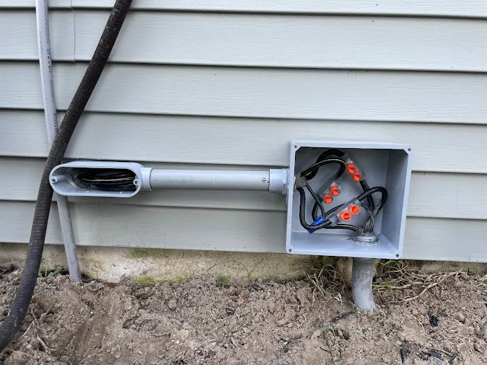 Rush's Repair Service Picture 10