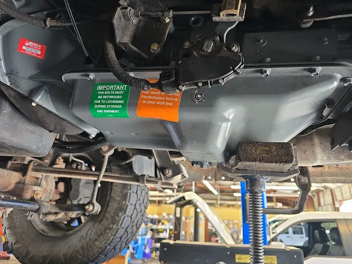 C & R Automotive Inc Picture 2