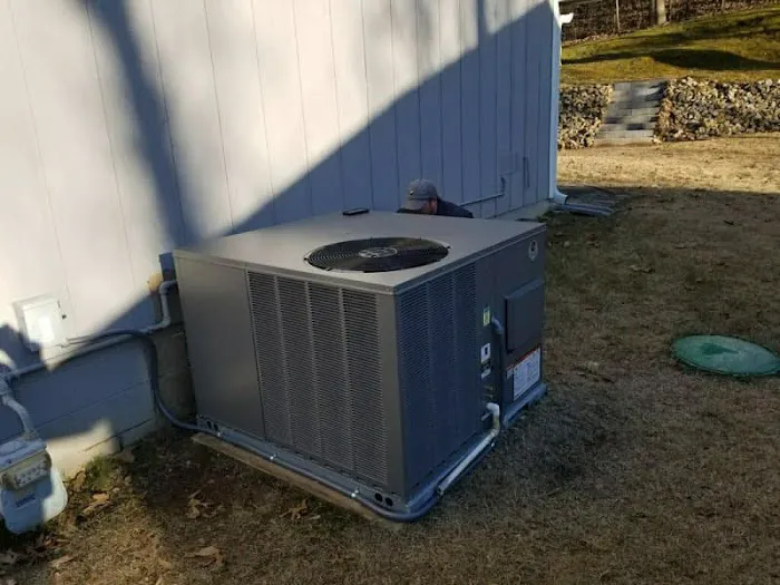 A, R & C Specialists Picture 1