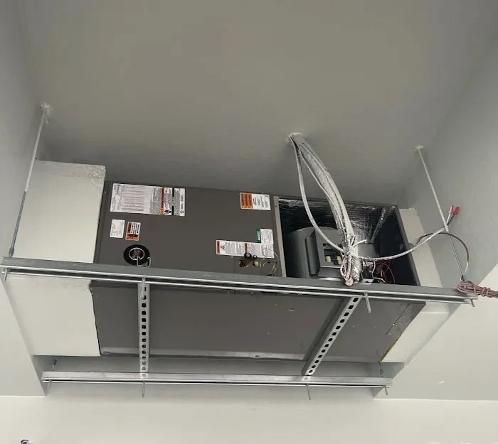 One Way Air Picture 9