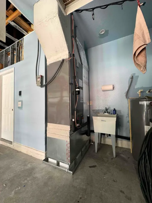 One Way Air Picture 4