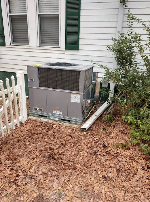 Crossroads Heating and Air Picture 3