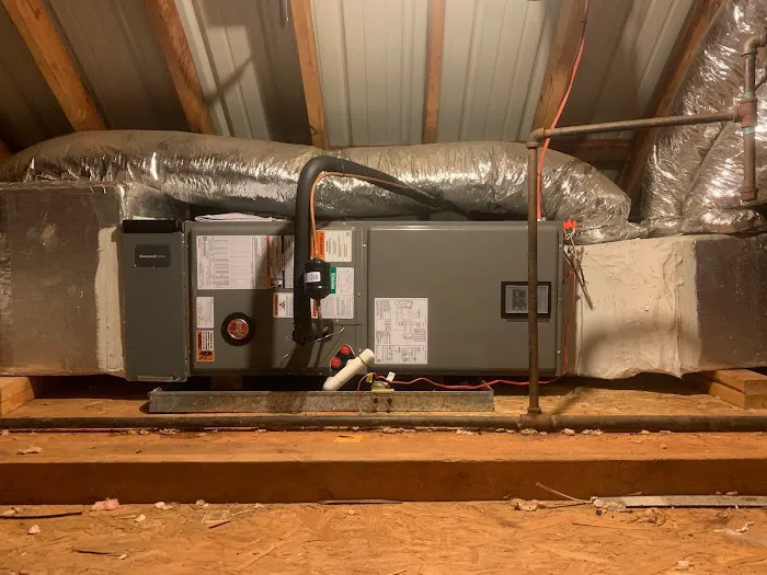 Immediate Services Air Conditioning and Heating Picture 5