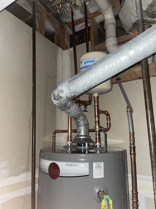 Cheeky Heating, Cooling, & Plumbing Picture 3