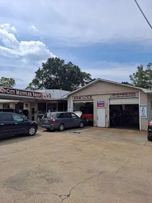 City Muffler and A/C Repair Picture 8