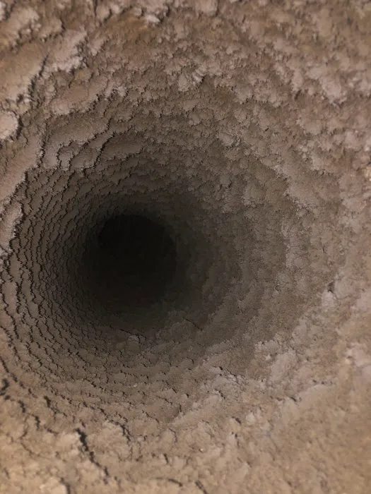 A-Z Air Ducts and Carpet Care Picture 6