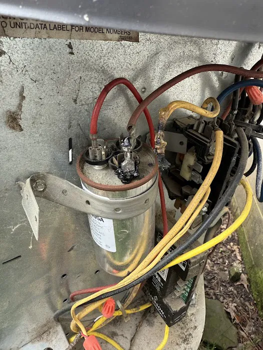 Hot & Bothered Heating & Cooling Picture 10