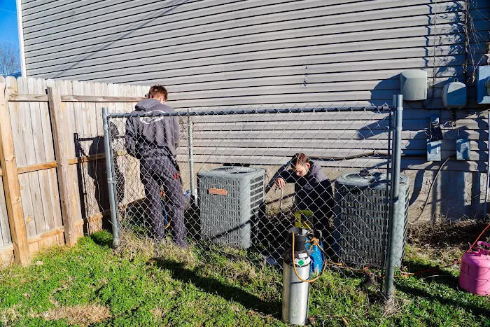 Bailey's Heating and Air Picture 1