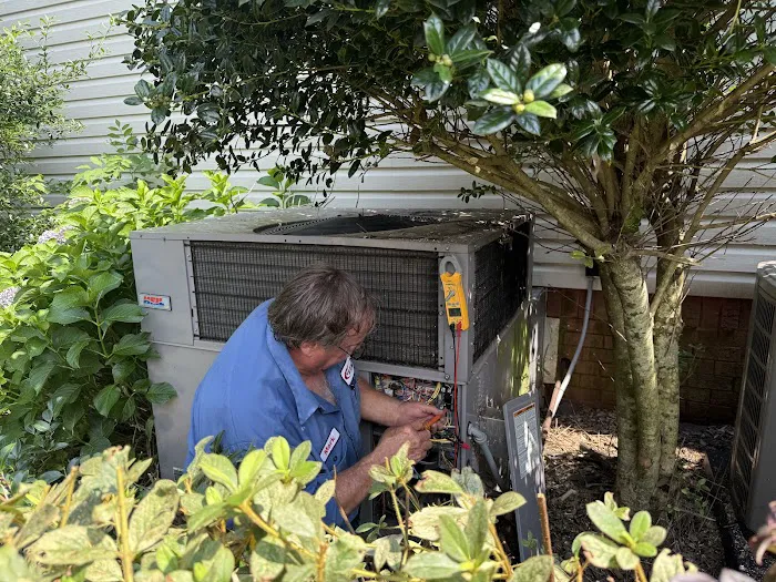 Bailey's Heating and Air Picture 6