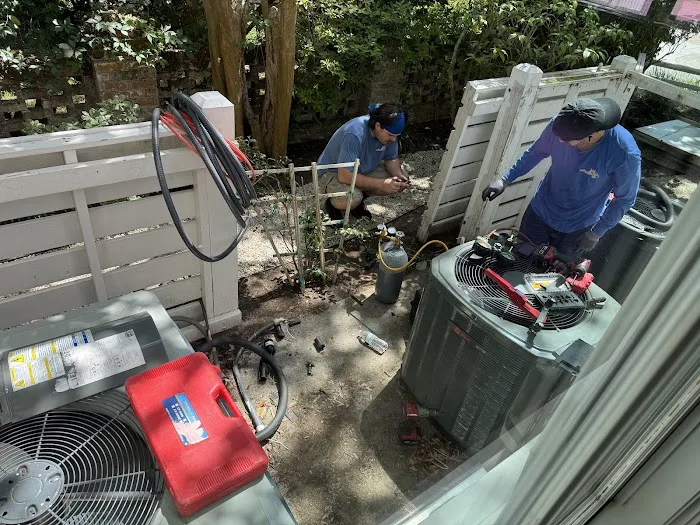 Austin Air LLC Picture 1