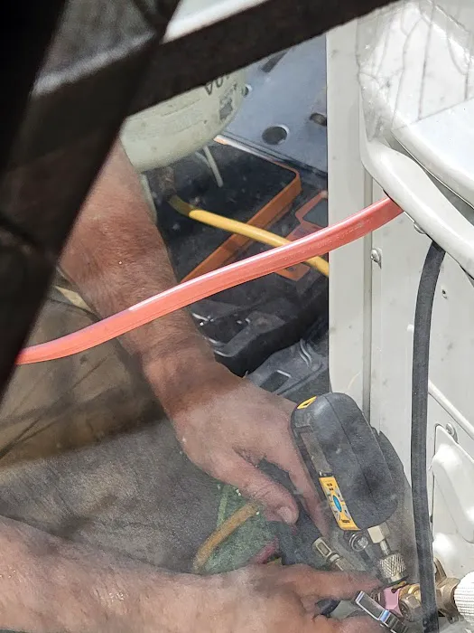 David & Goliath HVAC Picture 1