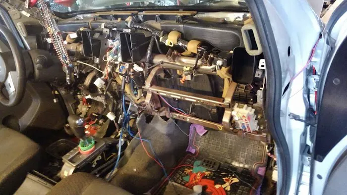 a c auto repair & motorsports Picture 5